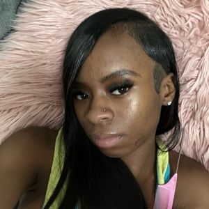 Meet your Posher, Jalilah